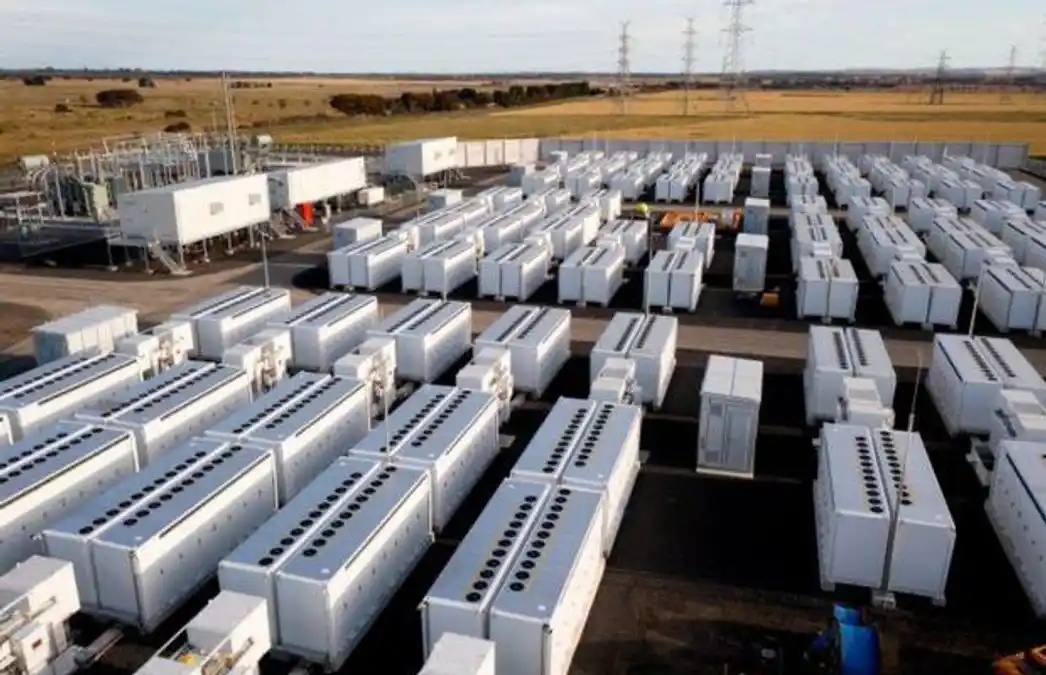 Long-Duration Energy Storage